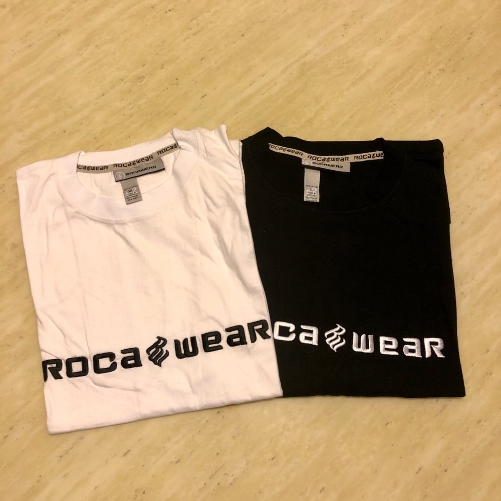 New ROCAWEAR Logo Tee in Size L/XL